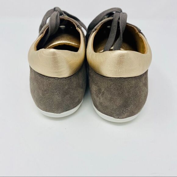 Corso Como - NWOT Suede Metallic Sneakers (9.5M) - Picture 4 of 13